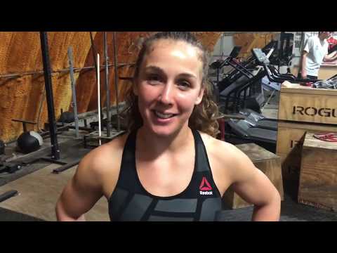 Strong Hips Superset | Vanessa "Lil Monster" Demopoulos