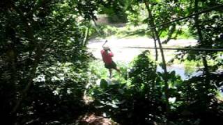 preview picture of video 'Helen Ziplining on the Island of Dominica'
