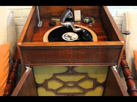 Tell Me Gypsy, Fox Trot-  Broadway Dance Orch.( Vincent Lopez) 1923