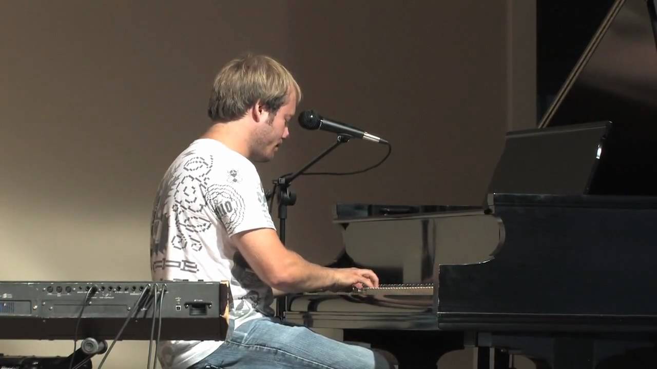 Chris Merritt Live at Buchanan Hall (Concert)