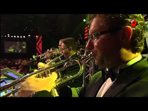 2013-08 Jocus leedjesaovend - Straol!