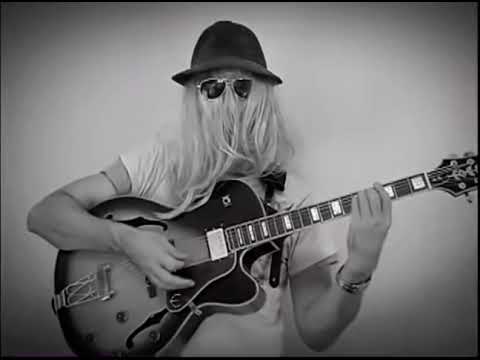 Angry Video Game Nerd - "The Addams Family" theme