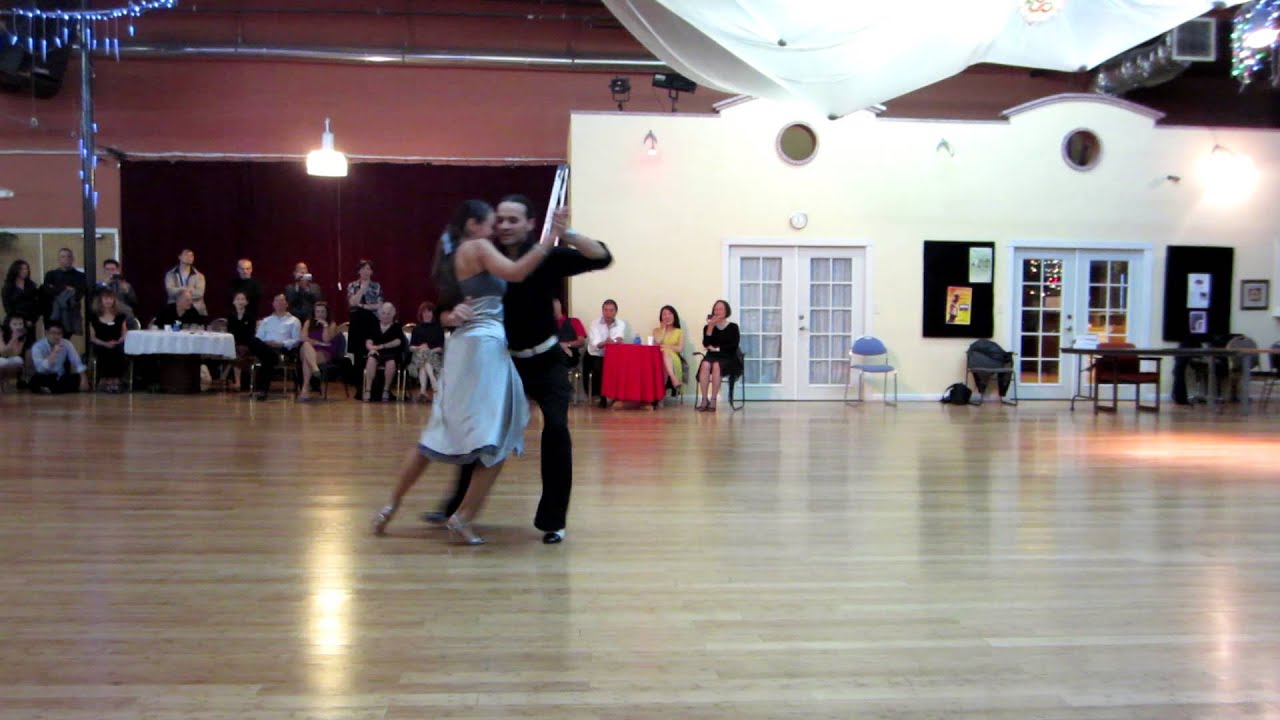 Juan Cantone and Sol Orozco, Relíquias Porteñas by Francisco Canaro, 11-23-2012