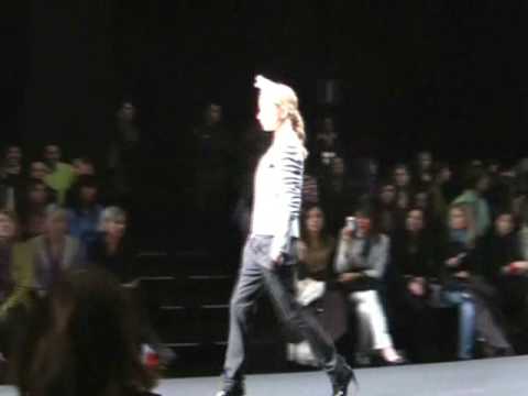 Milan Fashion Week Woman: Federico Sangalli F/W 2009/2010