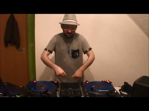 NEWSCHOOL VS. OLDSCHOOL