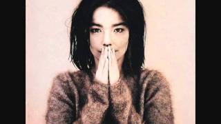 Björk - Like Someone in Love