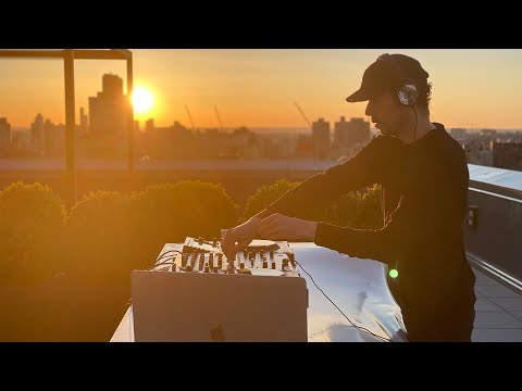 Wake Your Mind Sessions 004 NYC Rooftop Set (06.05.2020)