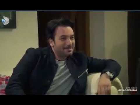 Ezgi ve cemal hakan maç izliyor