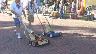 preview picture of video 'Lawn Rangers at Arcola Illinois Broom Corn Festival Parade'