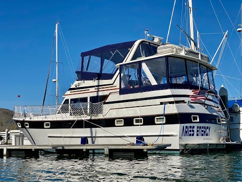 Aries Energy - $80,000 - Nova Sundeck Motor Yacht - For Sale