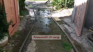 В центре Николаева горит жилой дом (фото, видео)