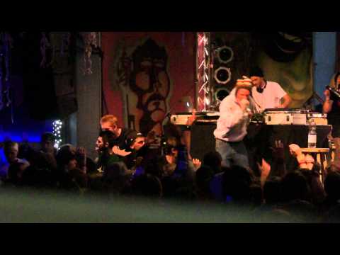 Huss & Hodn feat. Sylabil Spill live + freestyle