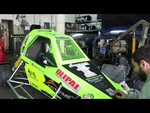 Campeonato Nacional de Kartcross - preparação do carro de Pedro Rabaço