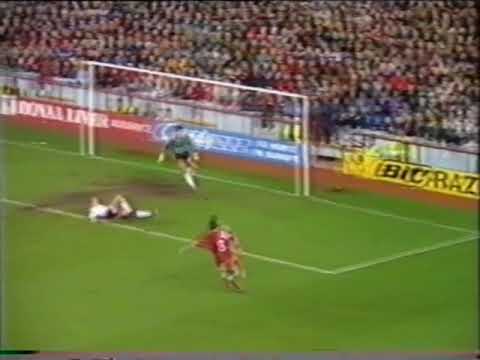 Simon Tracey's world-class save for Sheffield United v Liverpool, January 1st 1992