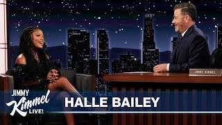 Download Lagu Halle Bailey on Working with Beyoncé, Christmas Shopping for Oprah u0026 Stealing Sister Chloe’s Clothes Thumbnail
