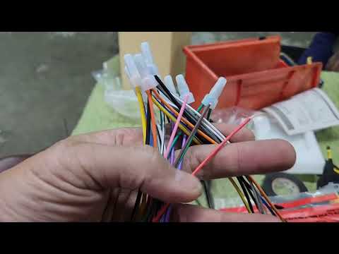 2005-2009 Chevy Equinox radio install with cheap wire harness