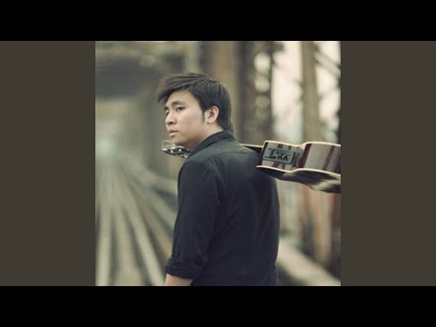 Thể hiện bởi Quang Thắng