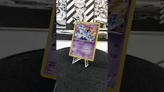🌀 “No puedo dejar de mirar este Mewtwo girando 😵‍💫”