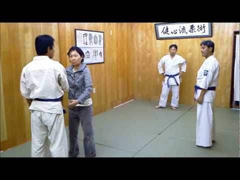 くるりと返して崩す 健心流柔術　沖縄　古武術研究