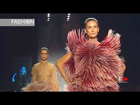 JOVENES CREADORES COLEGIATURA Full Show SS 2018 COLOMBIAMODA 2017 - Fashion Channel