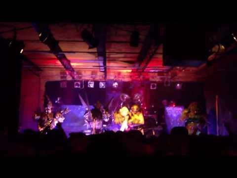 Videoclip de Ham on the Bone (Live) — GWAR