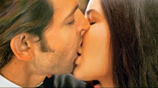 Katrina Kaif Kiss Scene In Bang Bang