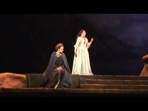 Extrait de Lucia di Lammermoor, à L'Opéra de Montréal