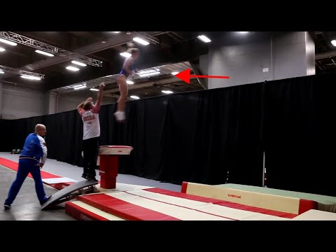 Maria Paseka (RUS) Training Her Cheng - Training Day 1, 2017 World Championships