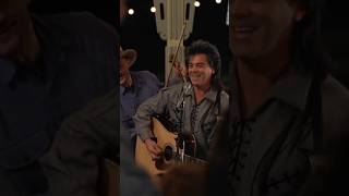 Marty Stuart - Give Me Back My Heart. Steven Seagal. Fire Down Below (1997). Félix Enríquez Alcalá 📽