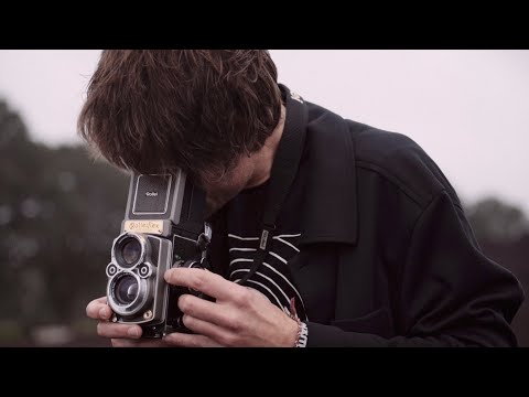 Holger Nitschke | Analog Portrait and Fashion Photography, Film Developing and Darkroom Printing