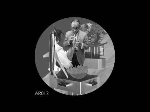 Tummetott & Oscar B - Gnossienne