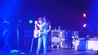 Dierks Bentley - Trying to Stop Your Leaving Live - Everett, WA - 04-21-12