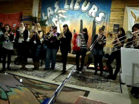 Las Lieurs da Trun - Sun of Jamaica (Camp 2010).MPG