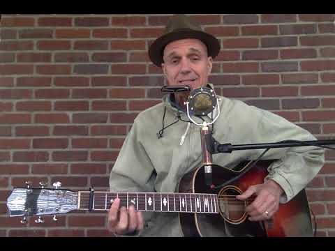 Choo Choo Ch'Boogie (1946)