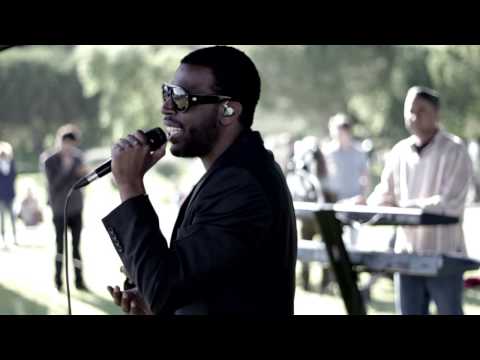 Dino d'Santiago-Pensa na oji (Festival Outjazz)