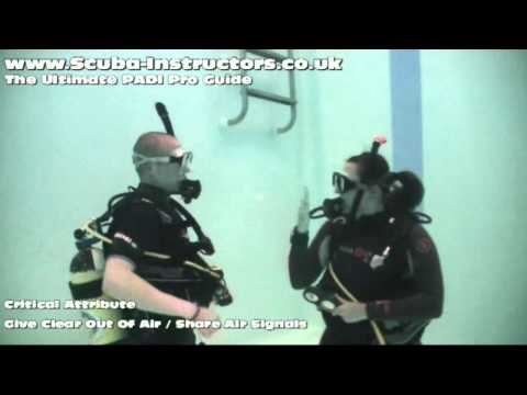 PADI Air Depletion & Alternate Air Source Skill Demonstration