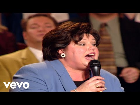 Bill & Gloria Gaither - There Is a Hope [Live] ft. Sue Dodge