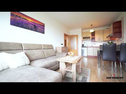 Prodej bytu 2+kk s balkonem a garážovým stáním, 49 m2, Marty Krásové 923/7, Praha 9-Čakovice