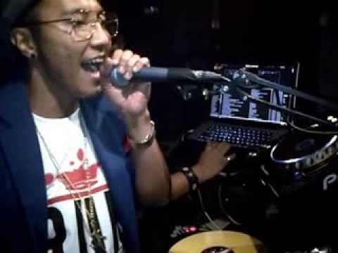 Frank Loco freestyle at Chameleon lounge official launch party.