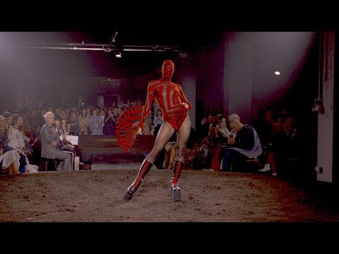 GARETH PUGH London Fashion Week Spring/Summer 2019