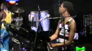 Johnny Clegg &amp; Savuka - Great Heart (Live in Italy - Shadow Man Tour, 1989) Videomusic