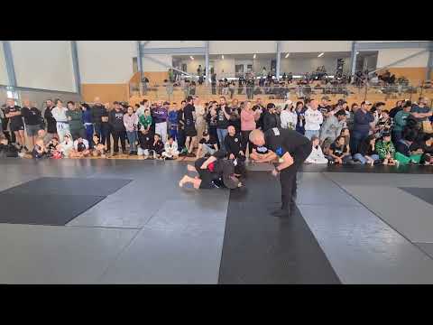 Anton vs Zion Warwick - Axis BJJ