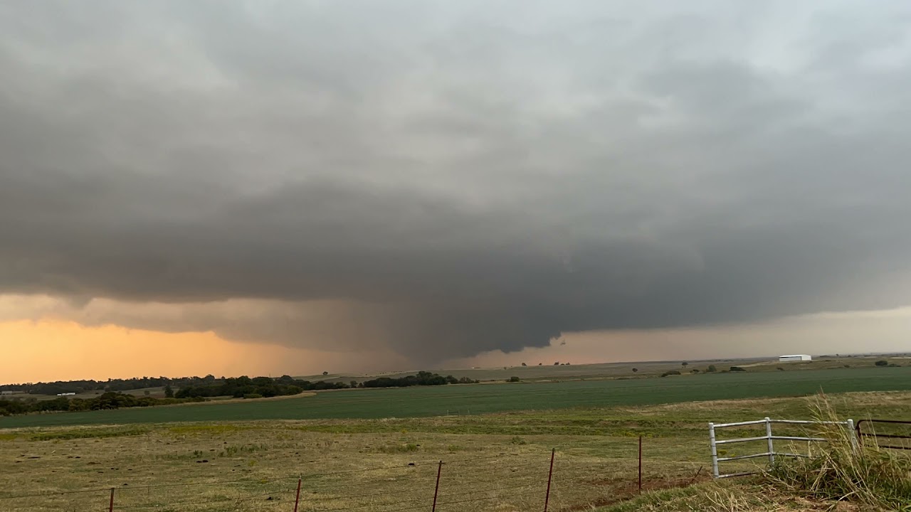 Supercell Forms Over Field in Elk City of US State of Oklahoma - 1261763