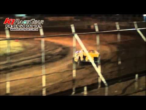 V8 Dirt Modifieds - Heat 3 - Queensland Title - Kingaroy Speedway - 14.04.12