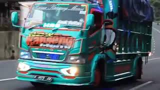 Download lagu story'wa truk new kanjeng mami oleng parah mp3