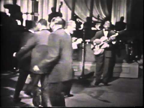 THE MILLS BROTHERS ON THE SPIKE JONES SHOW 1957