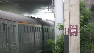 preview picture of video '(HD) Sir Nigel Gresley at Stechford on 06/06/09.'