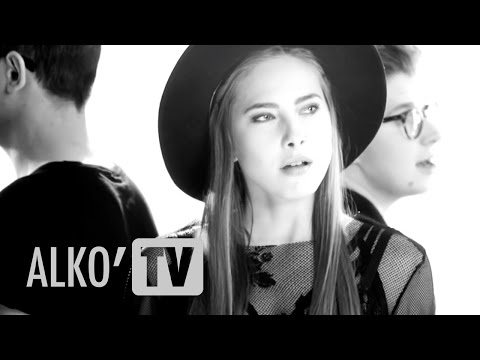 Małe Miasta - Ciepło / Zimno feat. Klaudia Szafrańska (XXANAXX)