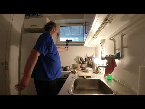 MongoTV_3623 - Mongo Madskole - Oksebouillonsuppe Med PØLSE - Nudler - Løg - Gulerødder