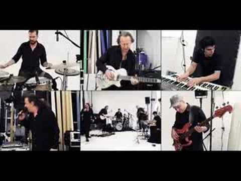 Christy Doran's New Bag - Roaming